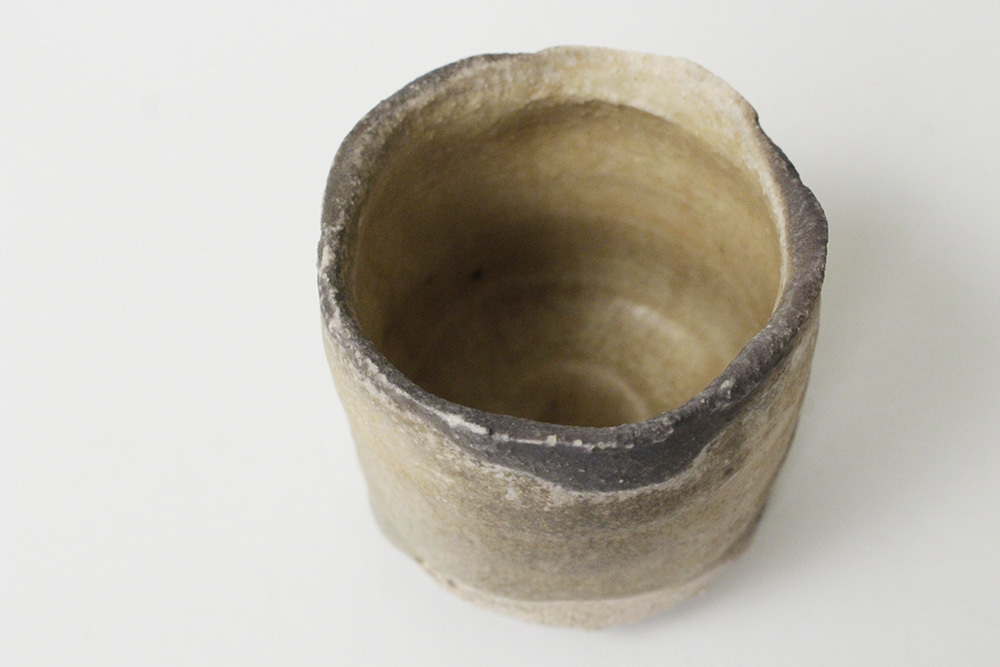 常設より〜堀一郎先生の黄瀬戸ぐい呑: 陶心 | しぶや黒田陶苑