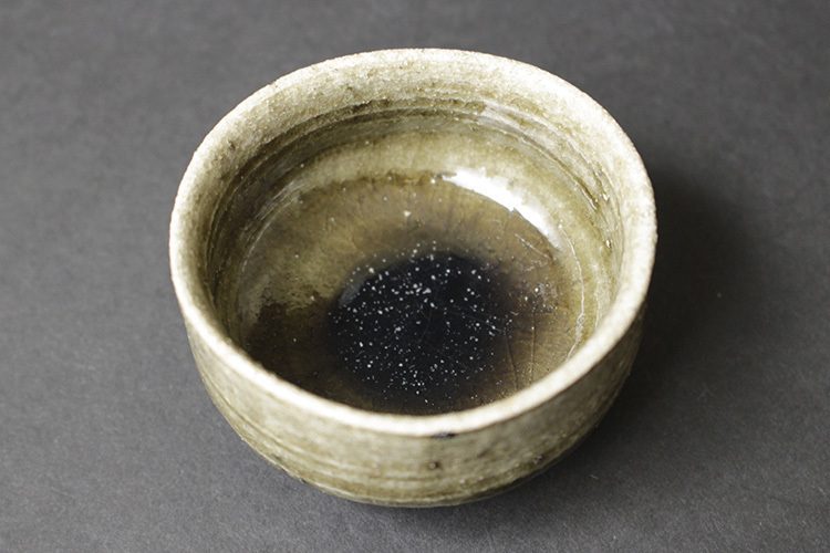 Amazon.co.jp: 陶芸 作家 梶原靖元 高麗白瓷盃 : Home & Kitchen