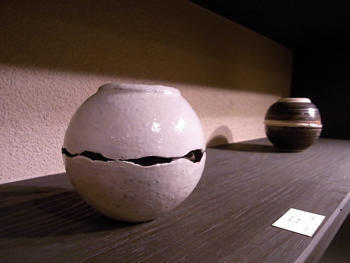 パンドラの箱 ~ 八木一夫・難波田龍起 展: 陶心 | しぶや黒田陶 パンドラの箱 ~ 八木一夫・難波田龍起 展: 陶心 | しぶや黒田陶