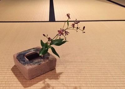 北大路魯山人「櫛目灰皿」‥‥円相: 陶心 | しぶや黒田陶苑 北大路魯山人「櫛目灰皿」‥‥円相: 陶心 | しぶや黒田陶苑