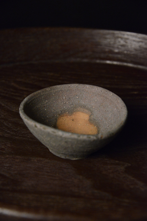 静けさの先にある強さ 『金重まこと展 酒盃月映』より: 陶心
